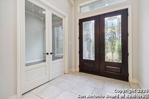 Foto del edificio - 944 Wilderness Oaks