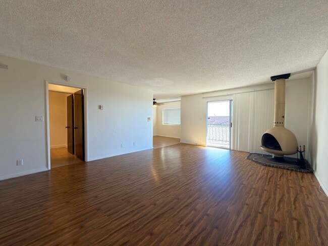 Building Photo - SP2410