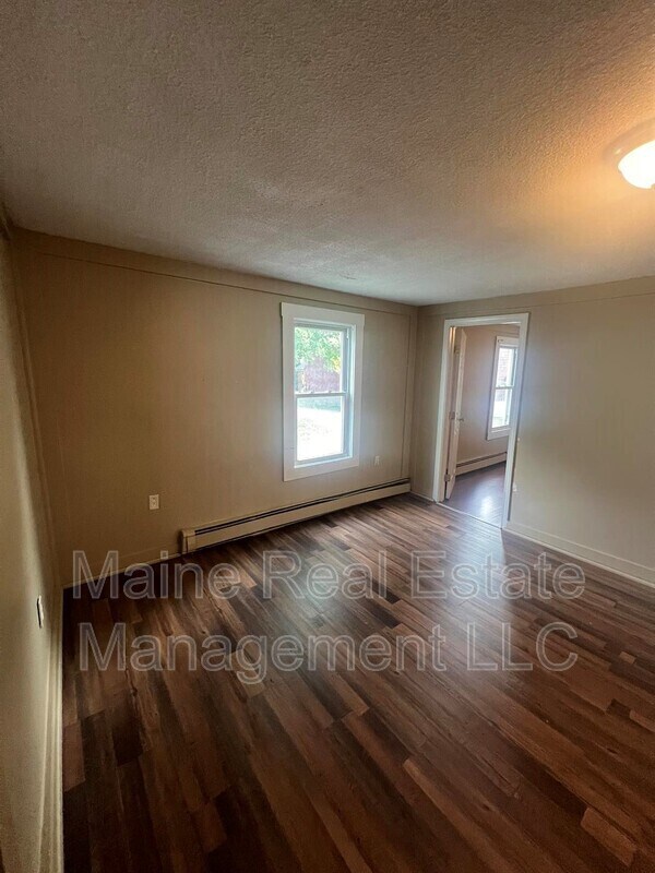 3 Carey Ln Unit Apt. 1, Waterville, ME 04901 Condo for Rent in