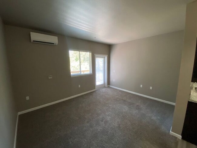 Foto del edificio - 4235 Hawthorne Ave NE