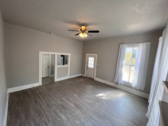 Foto del edificio - Gorgeous Studio Near The Pearl!