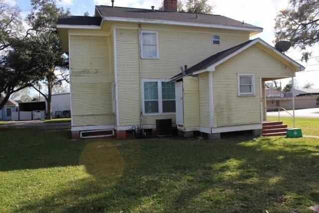 Building Photo - 8001 Hartford St