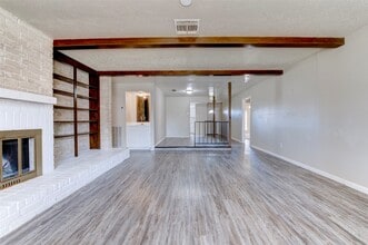 Building Photo - 15931 Cardono Ln