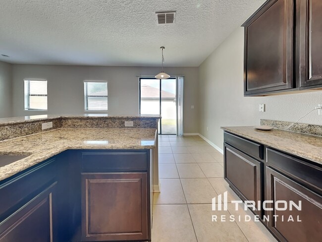 Building Photo - 2220 50th Street Circle E Palmetto FL