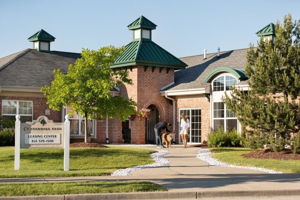 Centennial Park* Apartments Oak Creek, WI