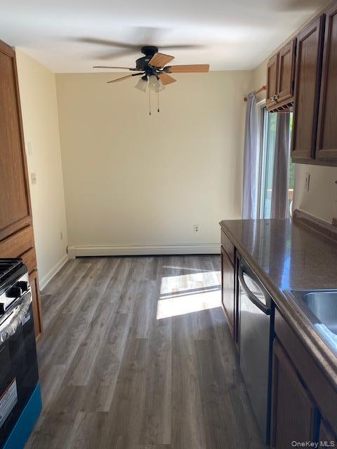 Building Photo - 56 Sterling Pl