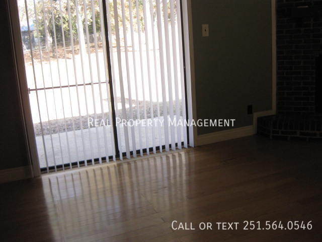 Foto del edificio - 5710 Green Hill Ct