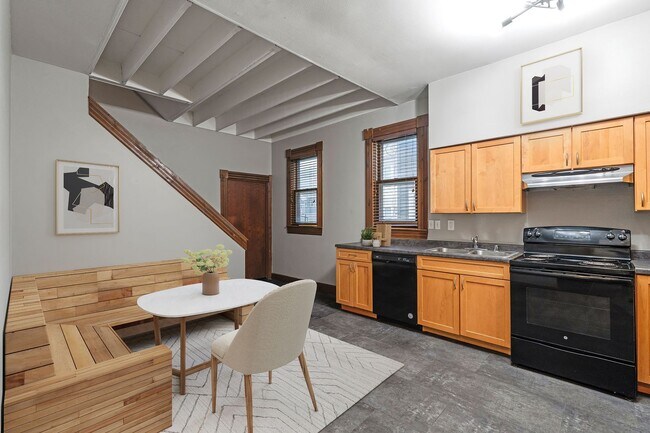 Foto del edificio - Maryland Lower near UWM