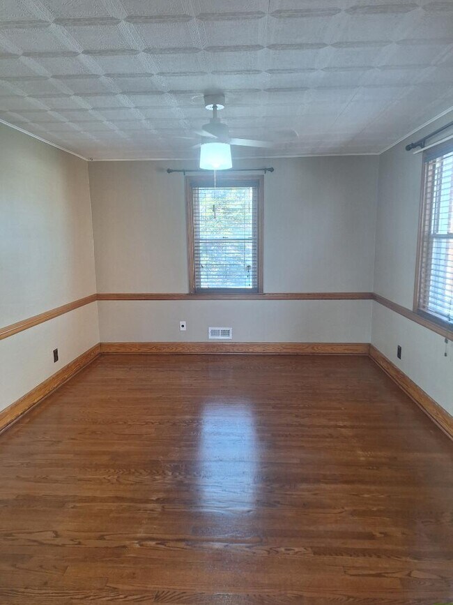 Foto del edificio - 5118 Pembroke Ave