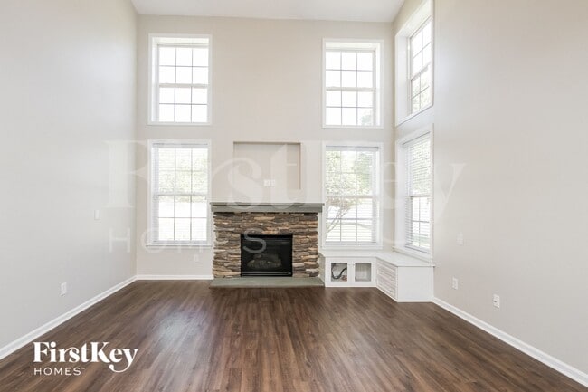 Building Photo - 813 Pinkney Pl