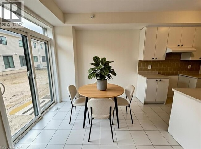 Photo du bâtiment - 12 RILEY PARK Dr