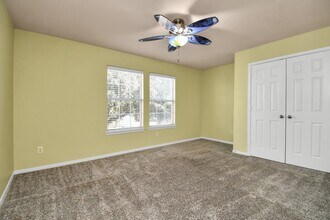 Building Photo - 1118 Desert Palms Ln