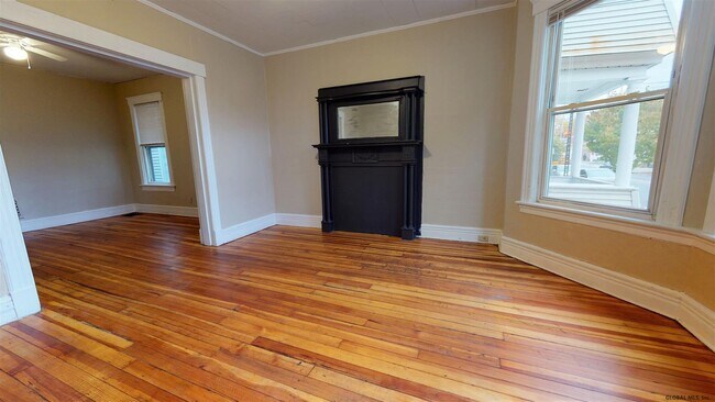 Foto del edificio - 211 Quail St