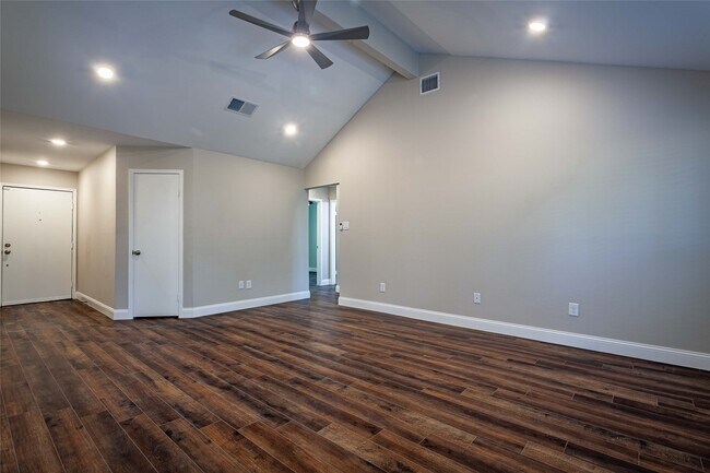 Building Photo - 21023 Ironcrest Ln
