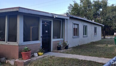 Building Photo - 1120 N Justice Dr