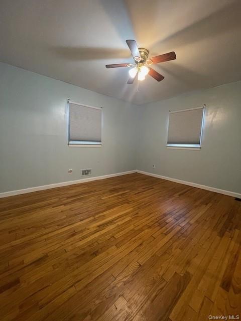 Foto del edificio - 60 Kinsman Ln