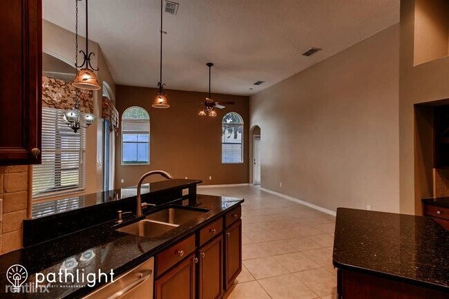Foto del edificio - 4 br, 3 bath House - 1355 Madison Ivy Circ...