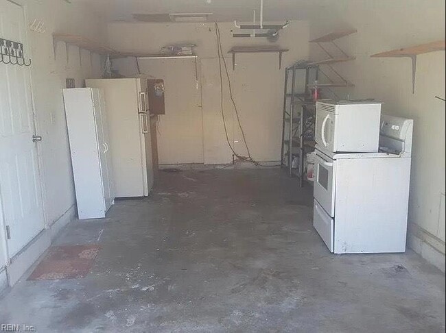 Building Photo - 1282 Bridle Creek Blvd