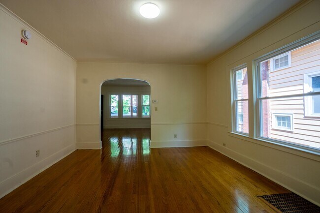 Foto del edificio - 853 Maryland Ave