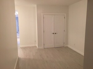 Building Photo - 552 W 184th St