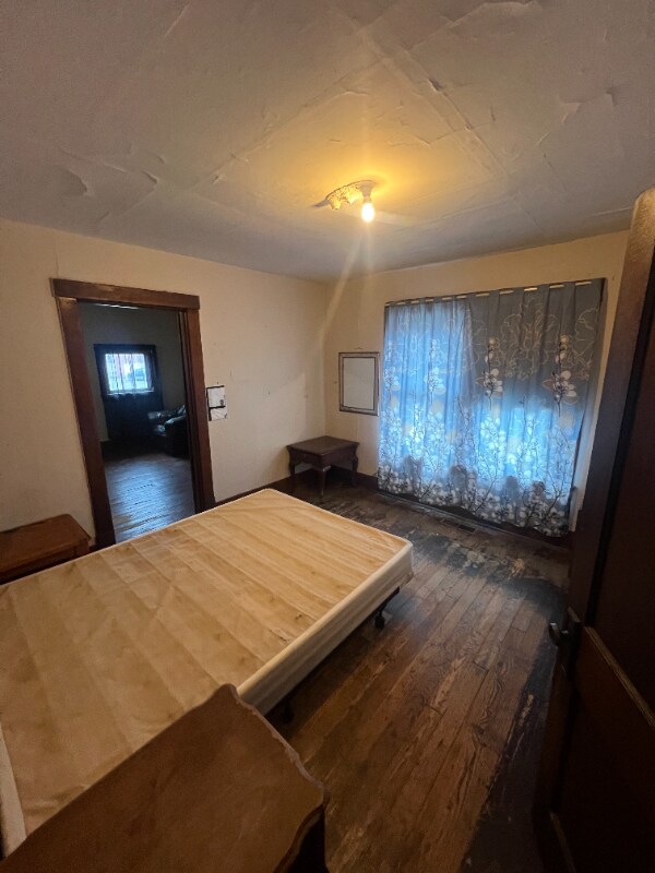 Foto del edificio - 711 2nd St