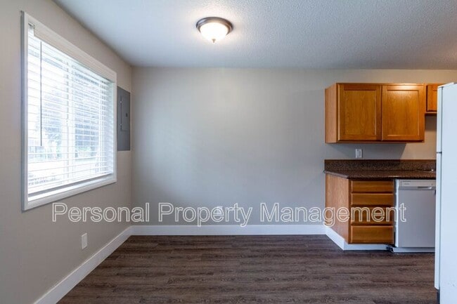 Foto del edificio - 2505 E 20th St