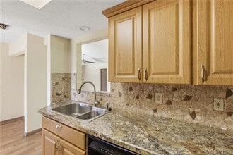 Building Photo - 3632 N Honeylocust Dr