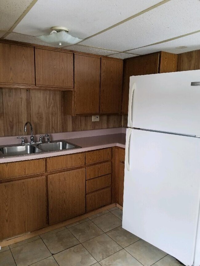 221 Zeigler Ave, Butler, PA 16001 Townhome Rentals in Butler PA