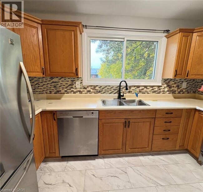 Photo du bâtiment - 51 Caroga Ct