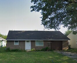 Building Photo - 714 Bethume Ct
