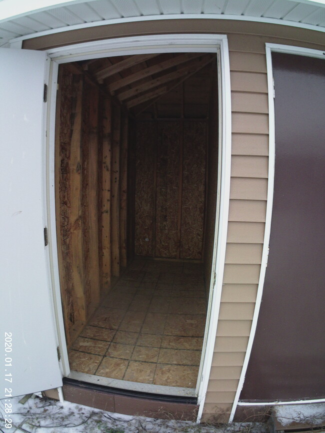 storage provided - 4 Enterprise Ave