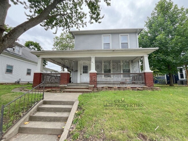 Foto del edificio - 517 W Jefferson St