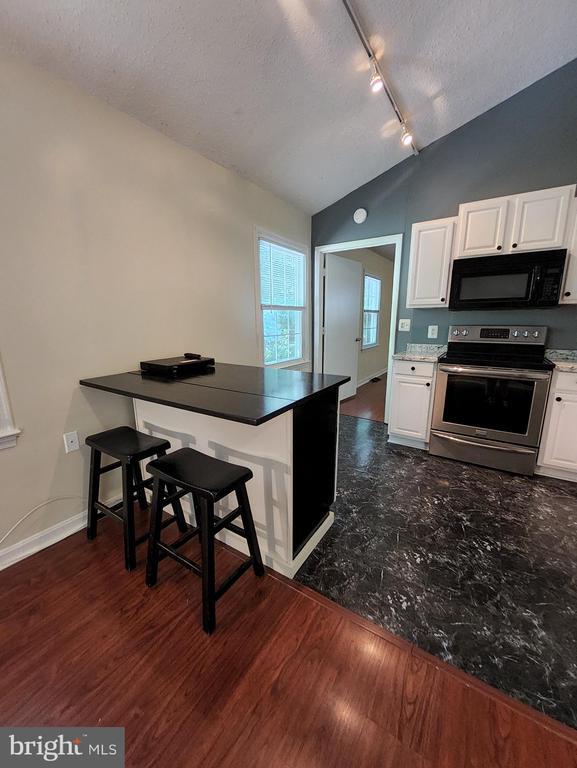 Foto del edificio - 5183 Jackson Ct