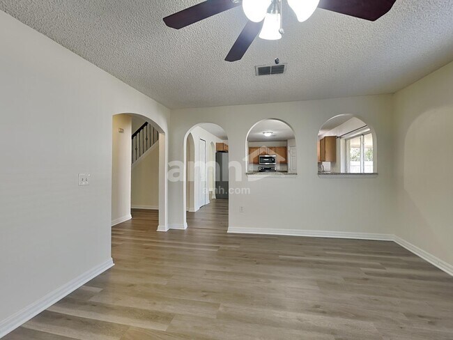 Foto del edificio - 4618 Newbourne Way