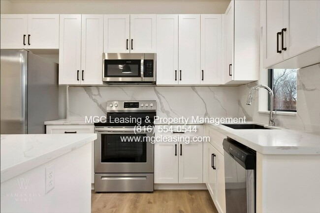 Building Photo - 6535-6537 Marsh Ave
