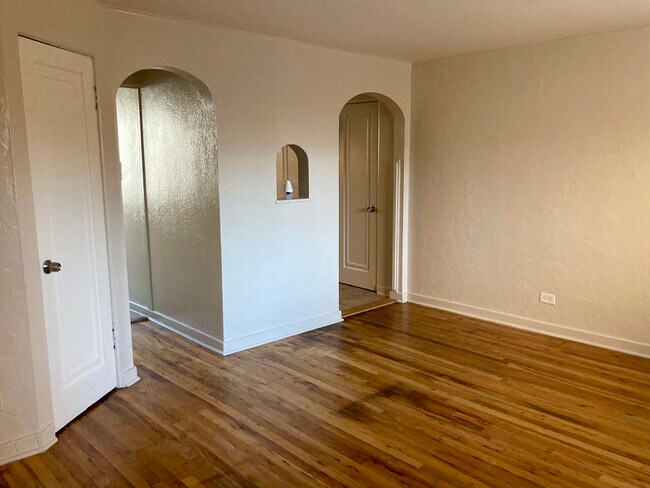 Building Photo - 1364 N Lafayette St