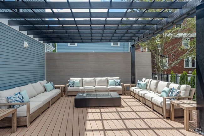 Roof Deck - 125 WARREN Apartments