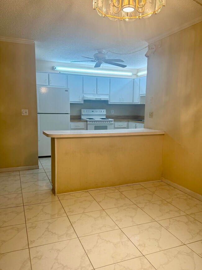 Foto del edificio - 3491 La Jardin Ct