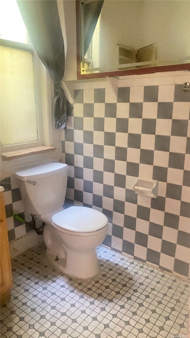 Building Photo - 45 Grant Ave