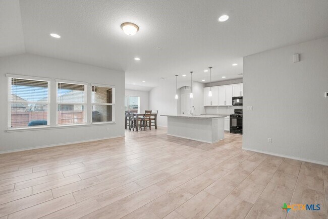 Building Photo - 2269 Kiskadee Dr