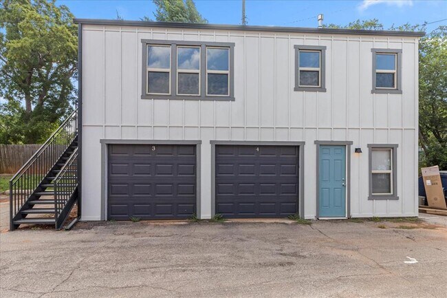 Foto del edificio - 4610 N Classen Blvd