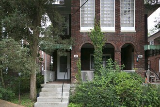 Building Photo - 1858 Shaw Ave