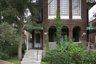 Building Photo - 1858 Shaw Ave