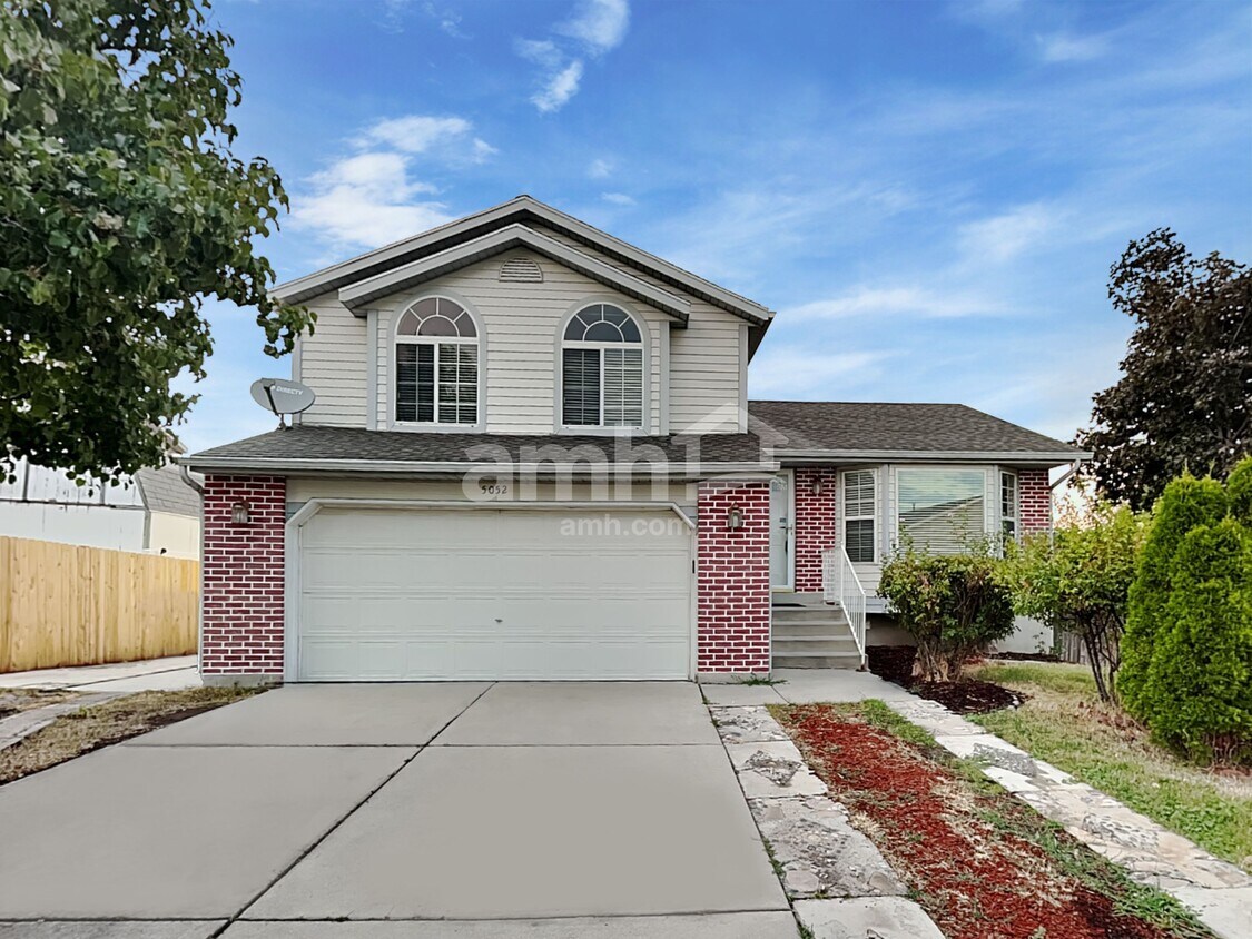Foto principal - 5052 W Wormwood Dr