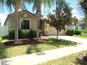Building Photo - 10811 Whitecap Dr