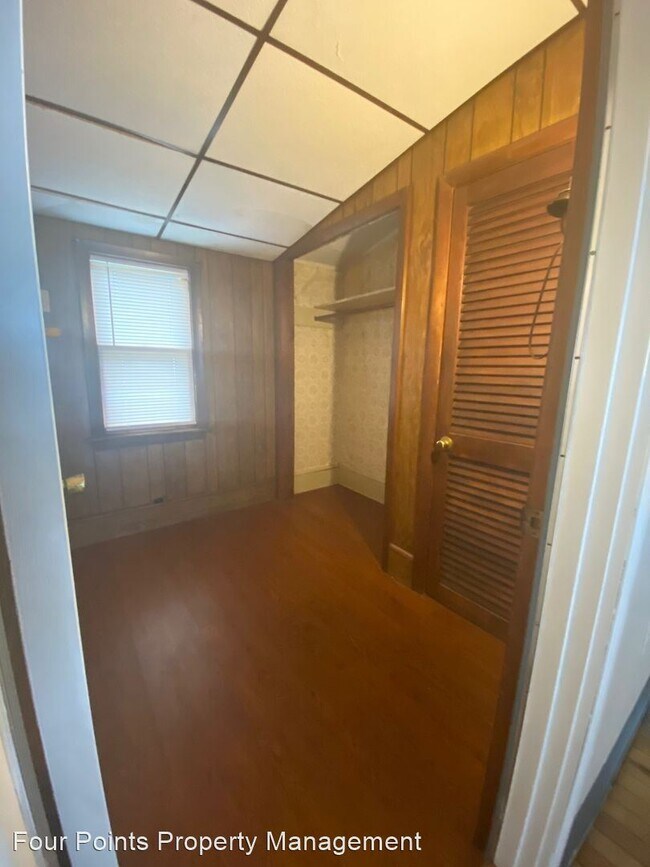 Building Photo - 10 Whittier St