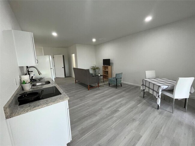 Foto del edificio - 428 Seawind St