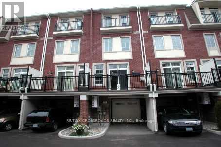 Photo du bâtiment - 97B Finch Ave W