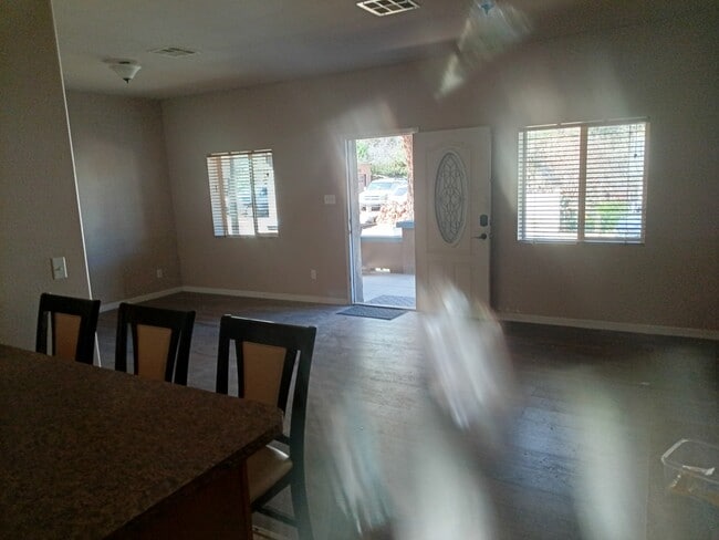 Building Photo - 299 Altarest Ave