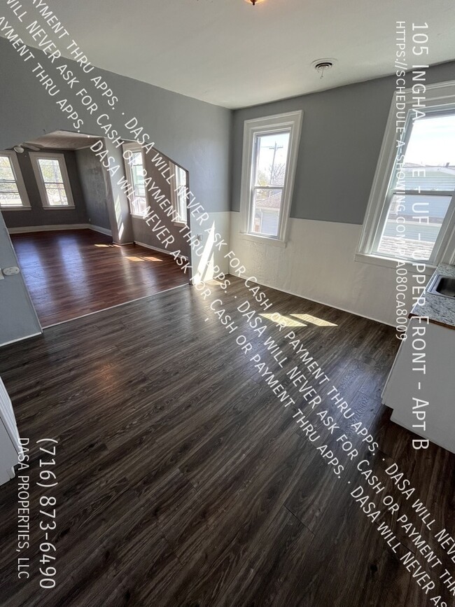 Building Photo - 105 Ingham Ave